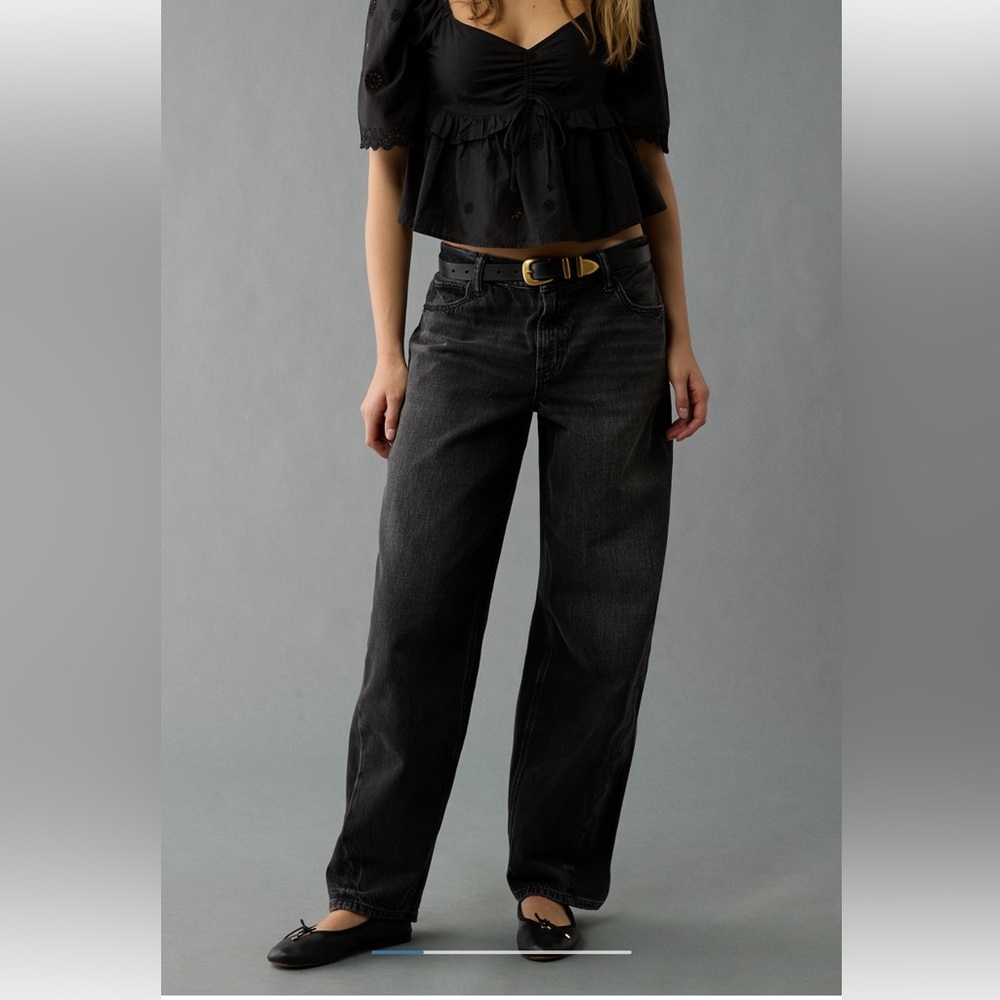 American Eagle Baggy Barrel Jean
